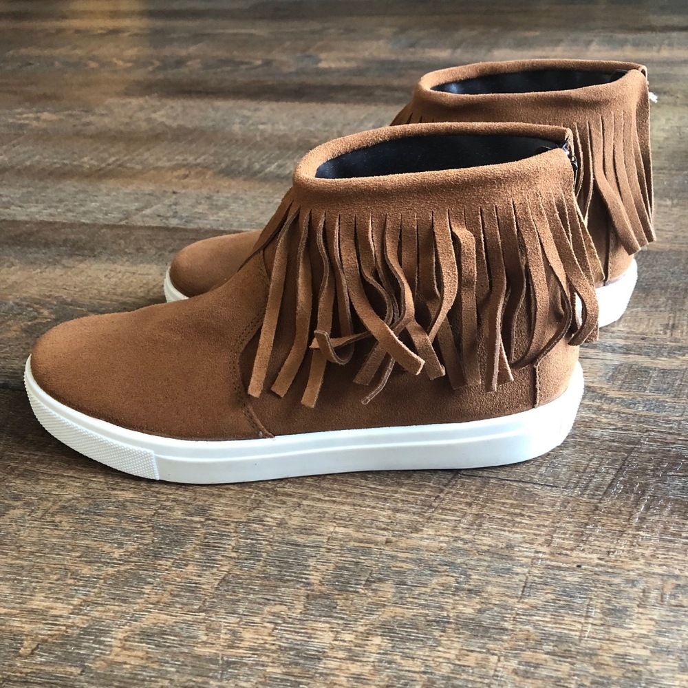 New Prima Donna Brown Fringe Suede Sneakers